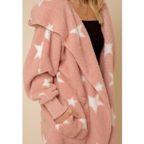 "The Beth" Pink Star Oversized Plush Hoodie with Pockets - Picture 1 of 5